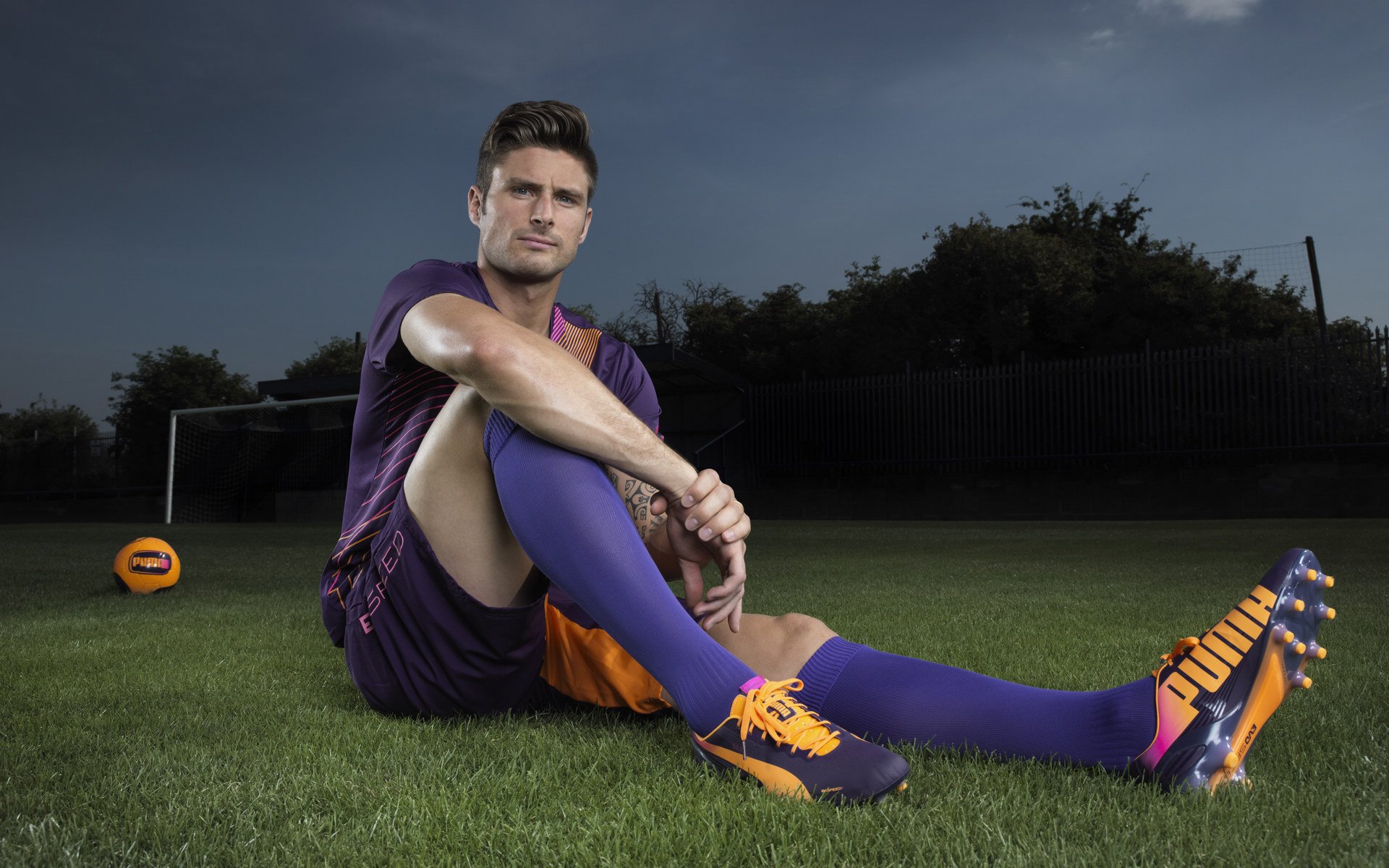 法甲连胜势头强劲,争冠悬念加剧,法甲几场